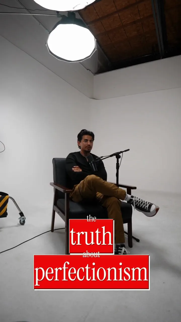 Wide shot with the caption the truth about perfectionism, the key words on red boxes